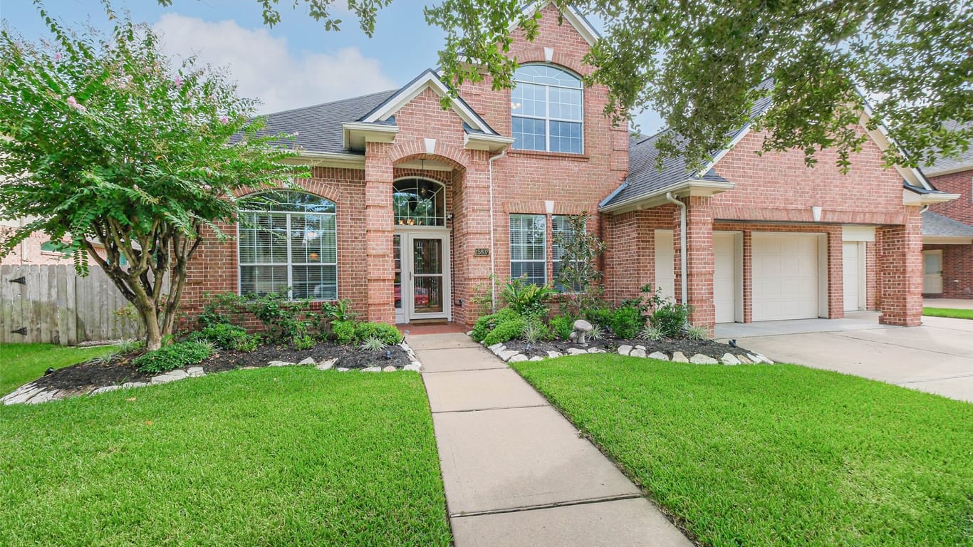 Cypress 2-story, 5-bed 15807 Lake Loop Drive-idx