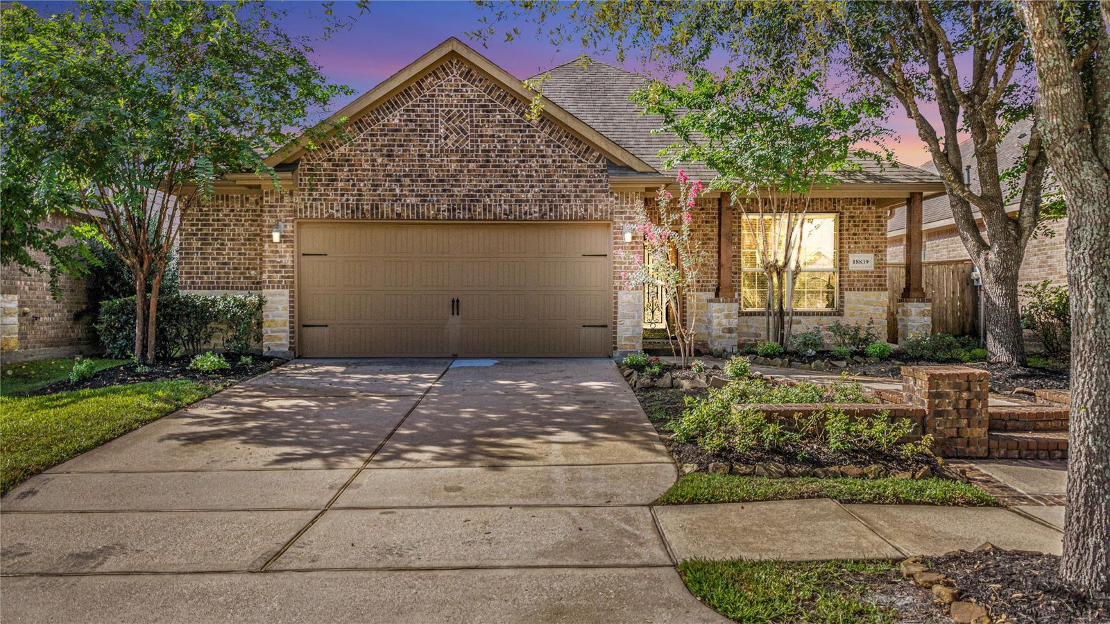 Cypress 1-story, 3-bed 18839 Cove Pointe Drive-idx