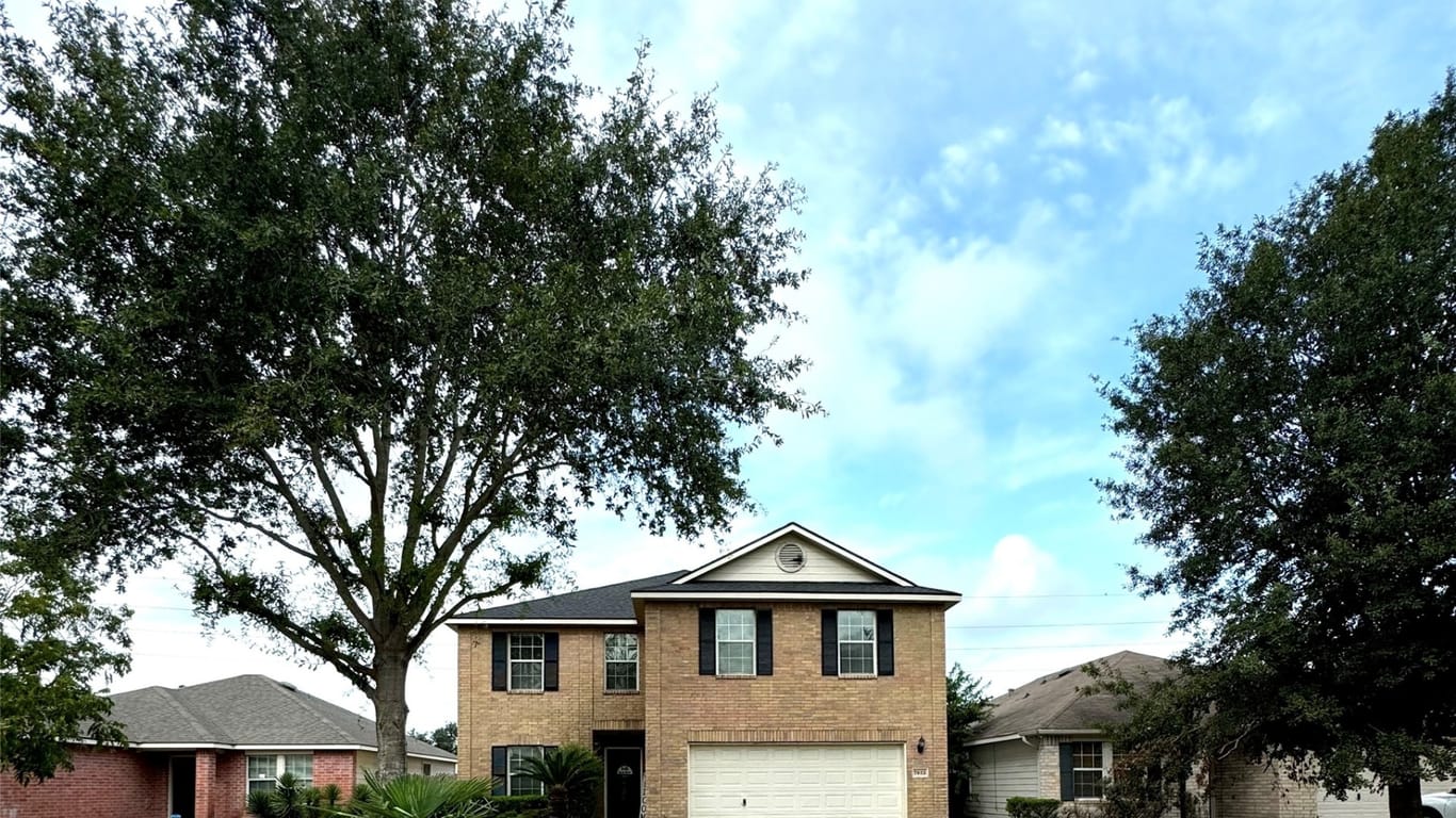 Cypress 2-story, 5-bed 7923 Raven creek Lane-idx