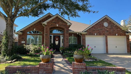 Cypress 1-story, 3-bed 18415 W Laura Shore Drive-idx