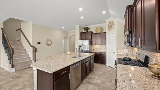 Cypress null-story, 3-bed 16918 Lady Bird Lake Court-idx