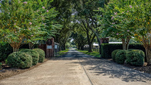 Tomball 1-story, null-bed 18703 Juergen Road-idx