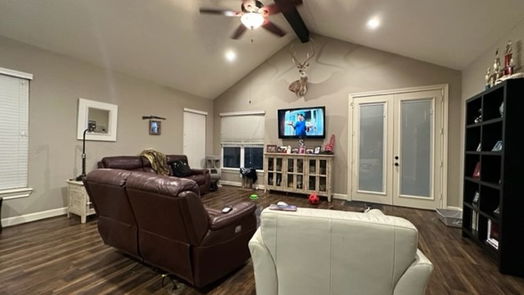 East Bernard 1-story, 3-bed 740 Leveridge Street-idx