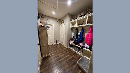 East Bernard 1-story, 3-bed 740 Leveridge Street-idx