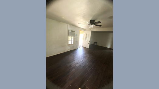 East Bernard null-story, 3-bed 723 CR 289-idx