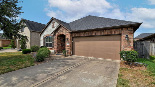 Fulshear 1-story, 3-bed 4202 Churchill Place Court-idx