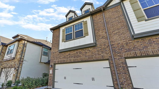 Fulshear 2-story, 3-bed 5527 Purple Meadow Lane-idx
