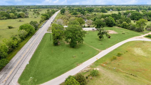 Hempstead null-story, 3-bed 24180 Jingles Road-idx