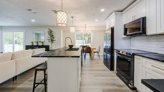 Hockley 1-story, 3-bed 24006 Crooked Creek-idx