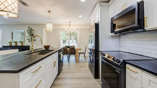 Hockley 1-story, 3-bed 24006 Crooked Creek-idx