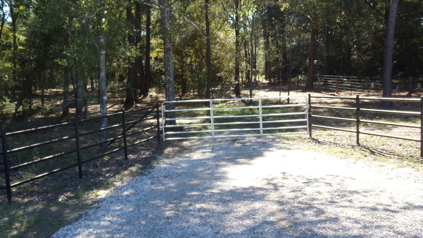 Hockley null-story, null-bed 31409 Joseph Road-idx