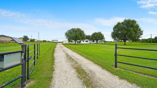 Hockley 1-story, 3-bed 16070 Warren Ranch Road-idx