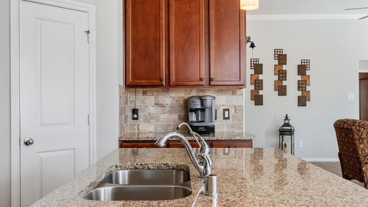 Hockley 1-story, 3-bed 31218 Gulf Cypress Lane-idx