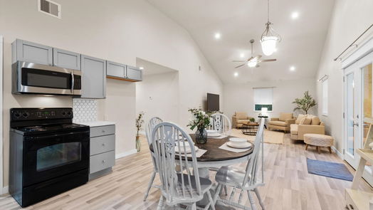 Hockley null-story, 4-bed 27176 Holly Drive-idx