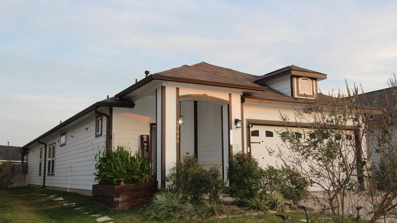 Hockley 1-story, 3-bed 17946 Costrell Drive-idx
