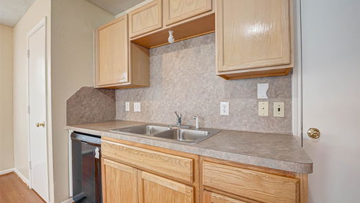 Katy 2-story, 4-bed 3907 S Brook Garden Lane-idx