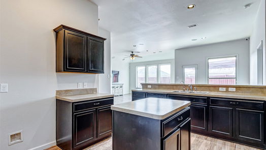 Katy 1-story, 3-bed 5403 Rustling Gates Lane-idx