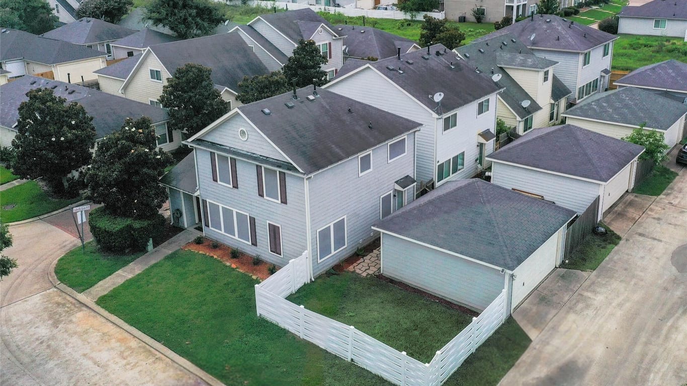 Katy 2-story, 4-bed 6211 Lone Prairie Way-idx