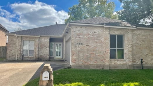 Missouri City 1-story, 3-bed 2811 Highland Lakes Drive-idx