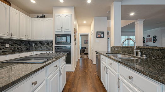 Missouri City 2-story, 4-bed 4223 Lake Terrace Court-idx