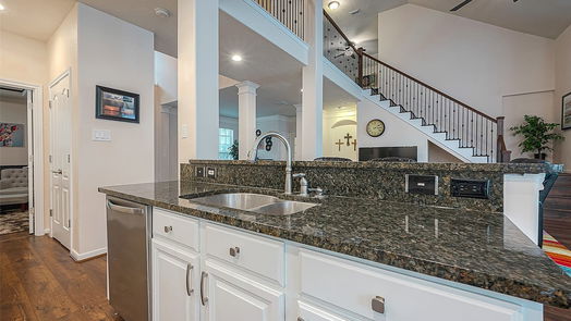Missouri City 2-story, 4-bed 4223 Lake Terrace Court-idx