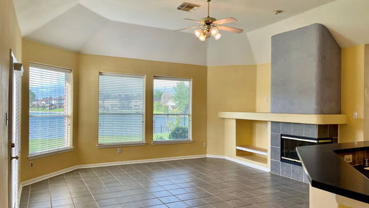 Missouri City 2-story, 5-bed 4014 Laguna Point Lane-idx