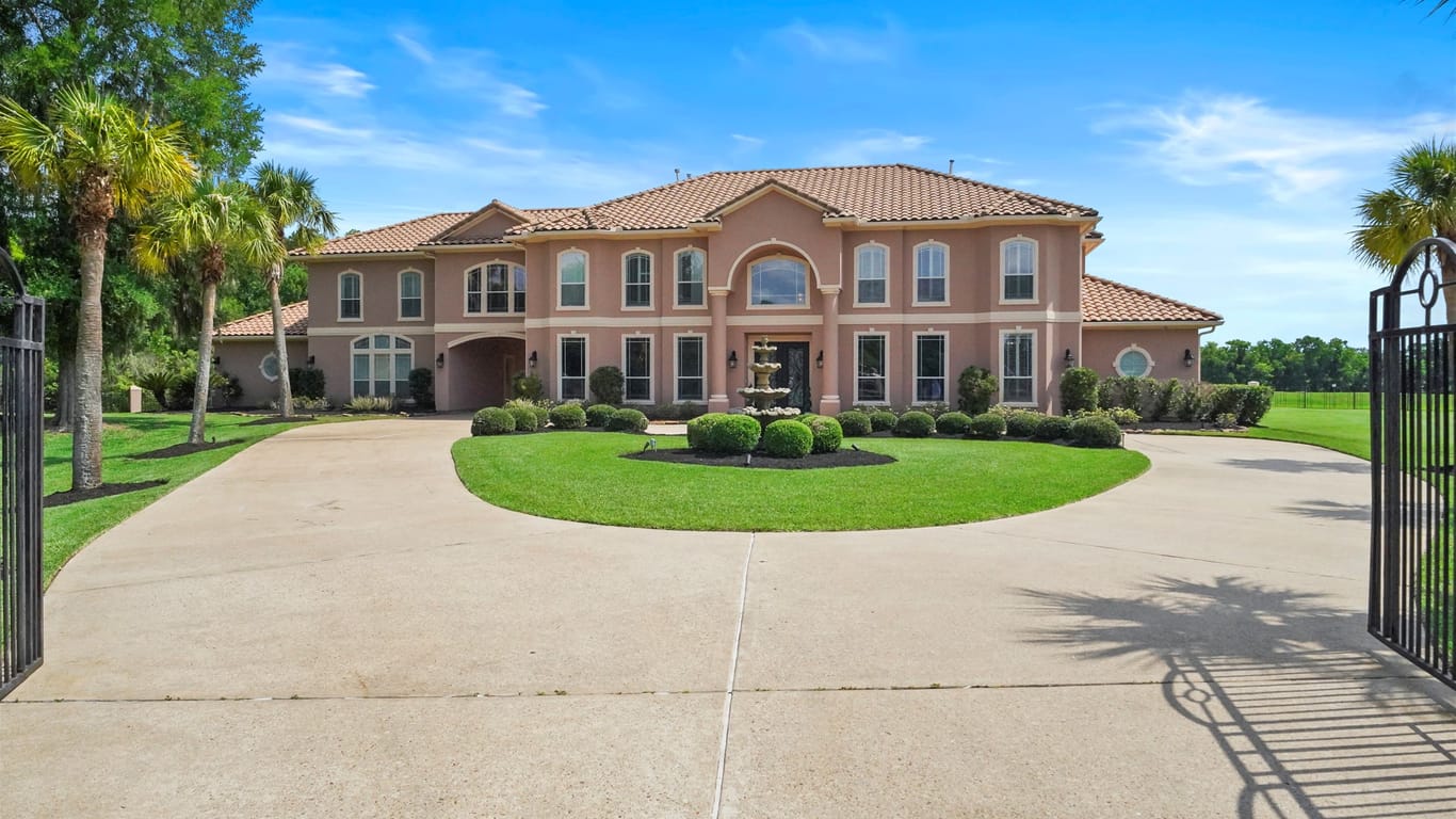 Homes over $1M-2