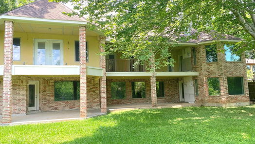 Missouri City 2-story, 3-bed 2211 Glenn Lakes Lane-idx