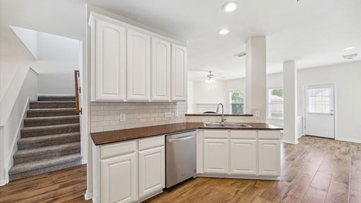 Missouri City 2-story, 4-bed 6023 Lamb Creek-idx