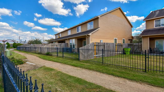 Missouri City 2-story, 3-bed 3863 Calgary Circle-idx