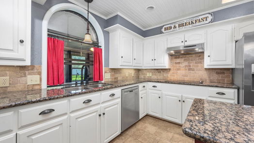 Needville 1-story, 3-bed 9415 Gene Street-idx