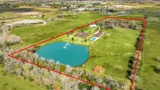 Needville 1-story, 5-bed 16638 Highway 36 S-idx