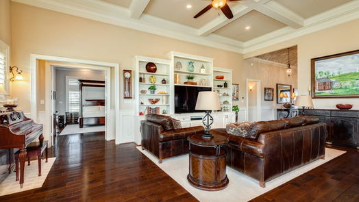 Needville 1-story, 5-bed 16638 Highway 36 S-idx