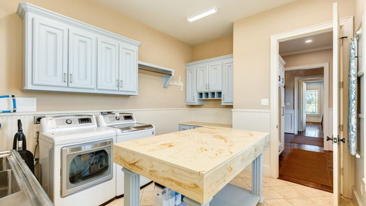 Needville 1-story, 5-bed 16638 Highway 36 S-idx