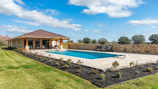 Needville 1-story, 5-bed 16638 Highway 36 S-idx