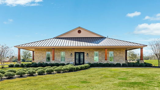Needville 1-story, 5-bed 16638 Highway 36 S-idx