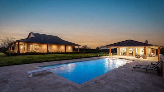 Needville 1-story, 5-bed 16638 Highway 36 S-idx