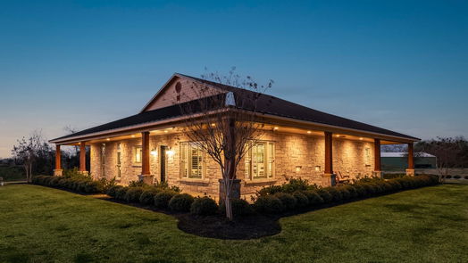 Needville 1-story, 5-bed 16638 Highway 36 S-idx