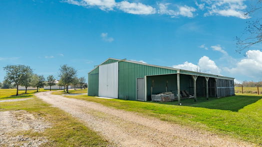Needville 1-story, 5-bed 16638 Highway 36 S-idx