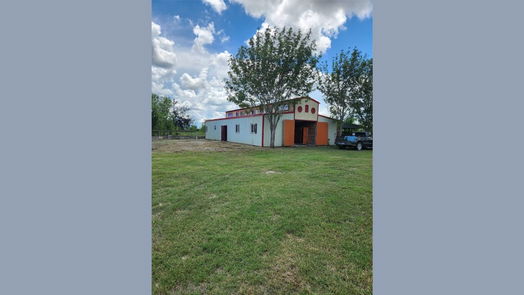 Needville 2-story, 5-bed 9311 E Creek Bend Drive E-idx