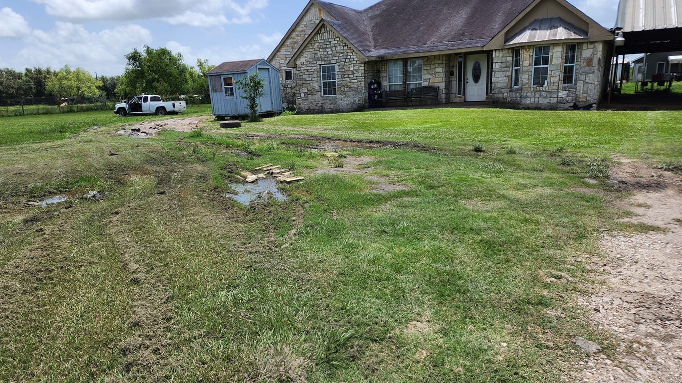 Needville 2-story, 6-bed 6815 Beard Road-idx