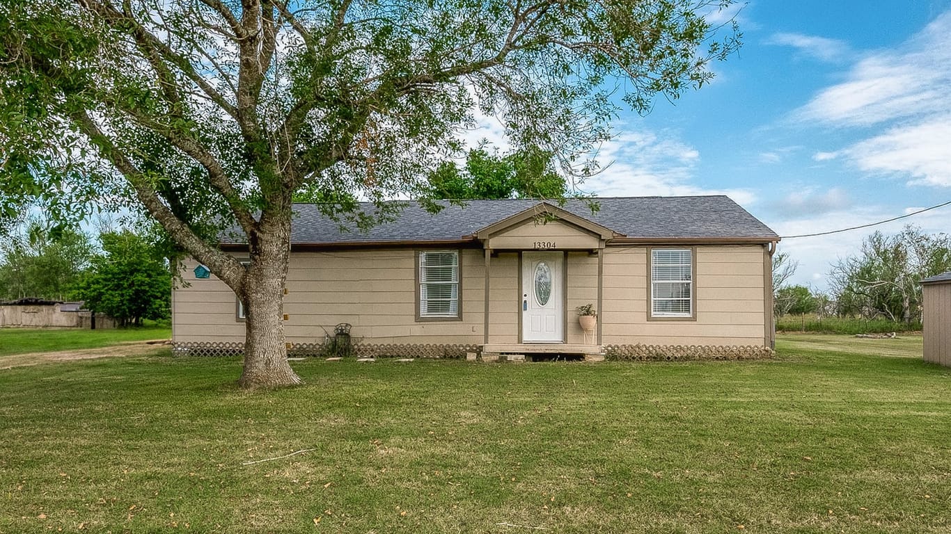 Needville 1-story, 3-bed 13304 Kanak Street-idx