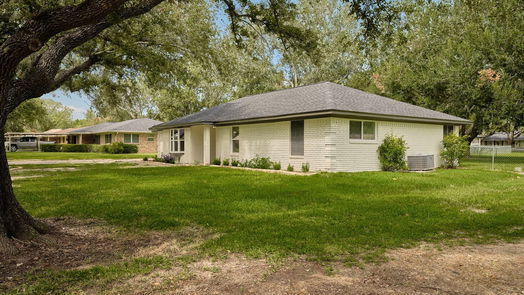 Needville 1-story, 3-bed 9517 Gene Street-idx