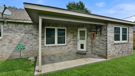 Needville 1-story, 3-bed 8702 Garrett Street-idx