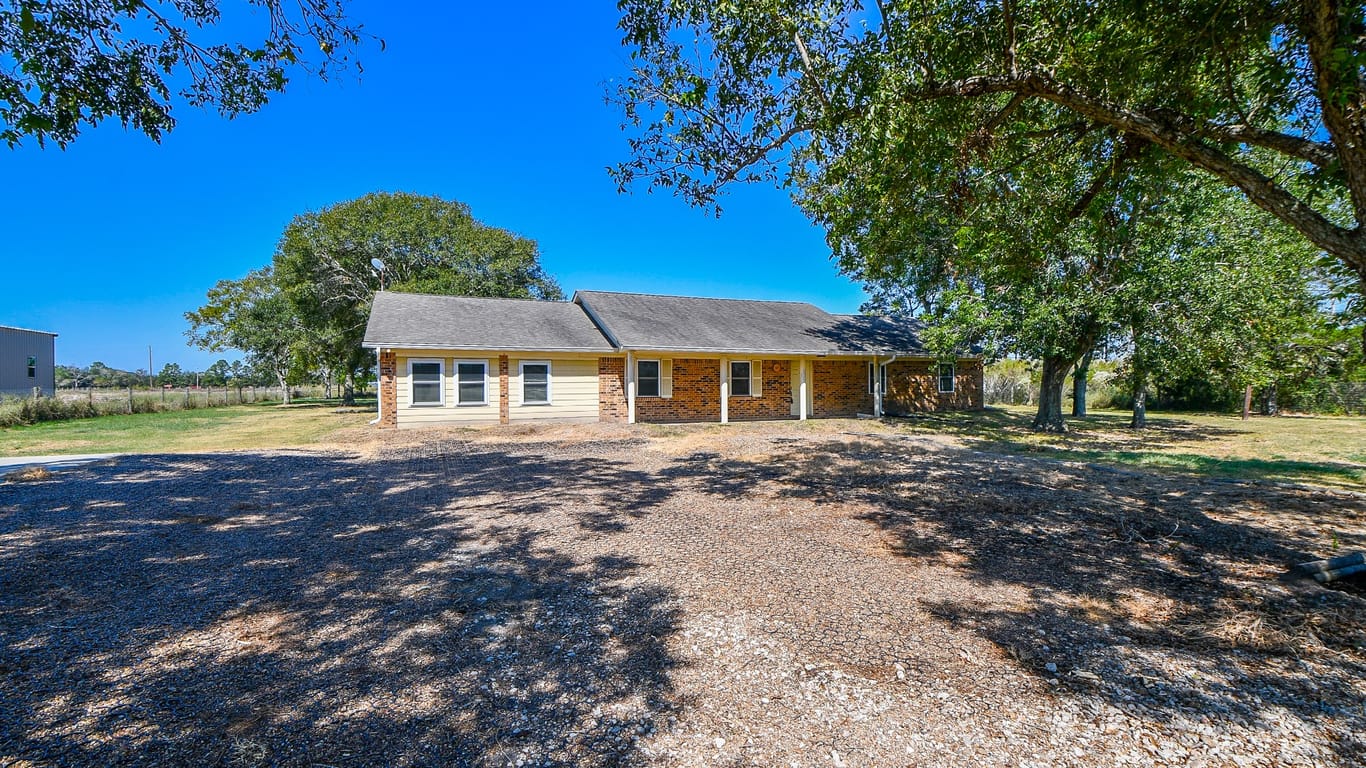 Needville 1-story, 4-bed 5610 Fenske Lane-idx