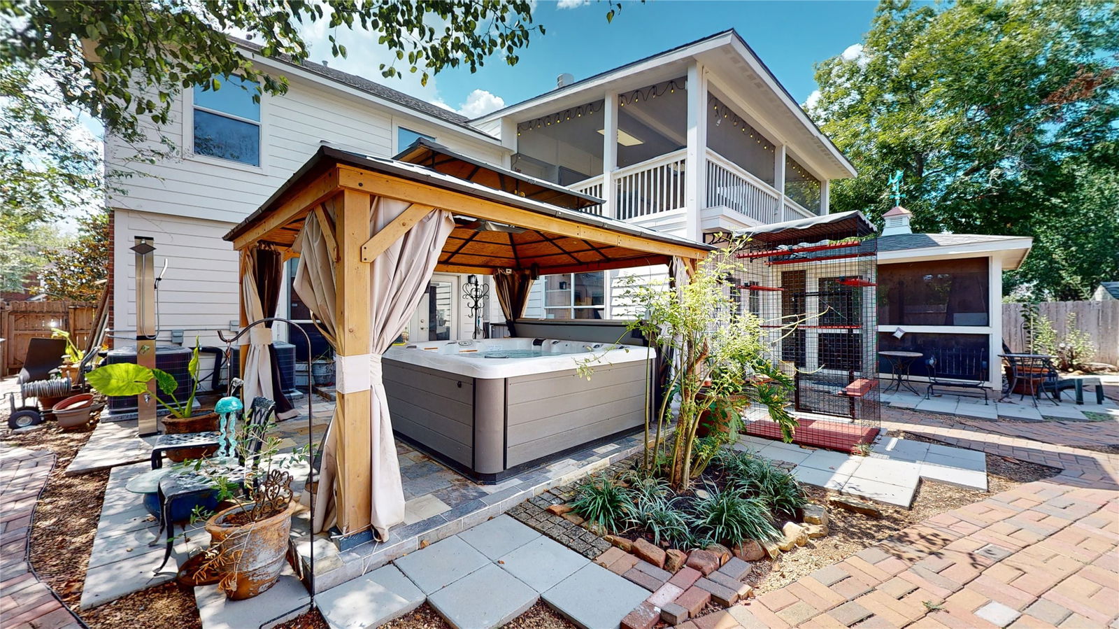Richmond 2-story, 5-bed 6339 Canyon Chase Drive-idx