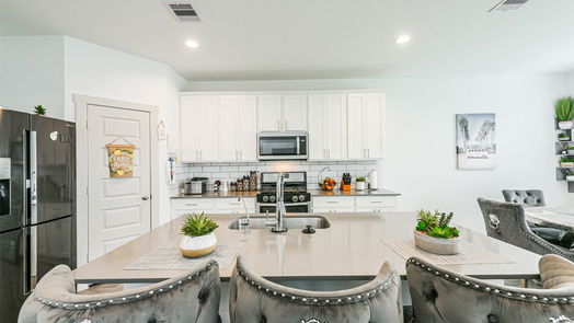 Richmond 2-story, 4-bed 1722 Tranquility Drive-idx