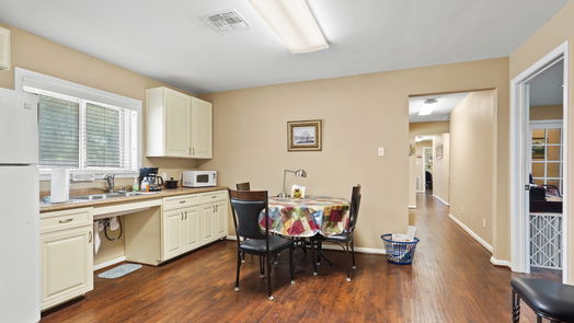 Richmond 1-story, 3-bed 1114 Inwood Drive-idx