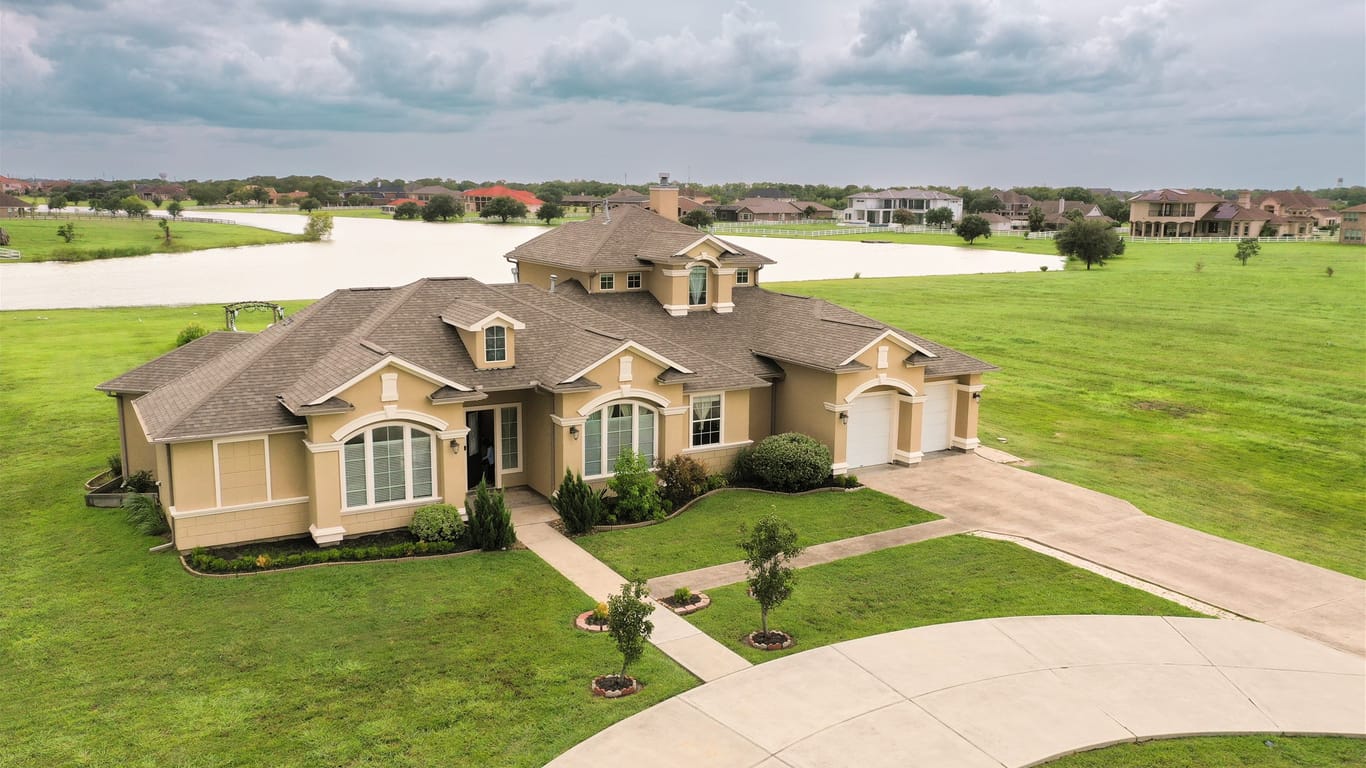 Richmond 2-story, 4-bed 1202 Mulberry Farm Lane-idx