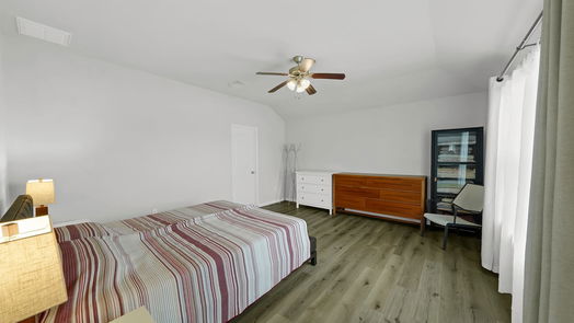 Rosenberg null-story, 4-bed 9015 Downing Street-idx